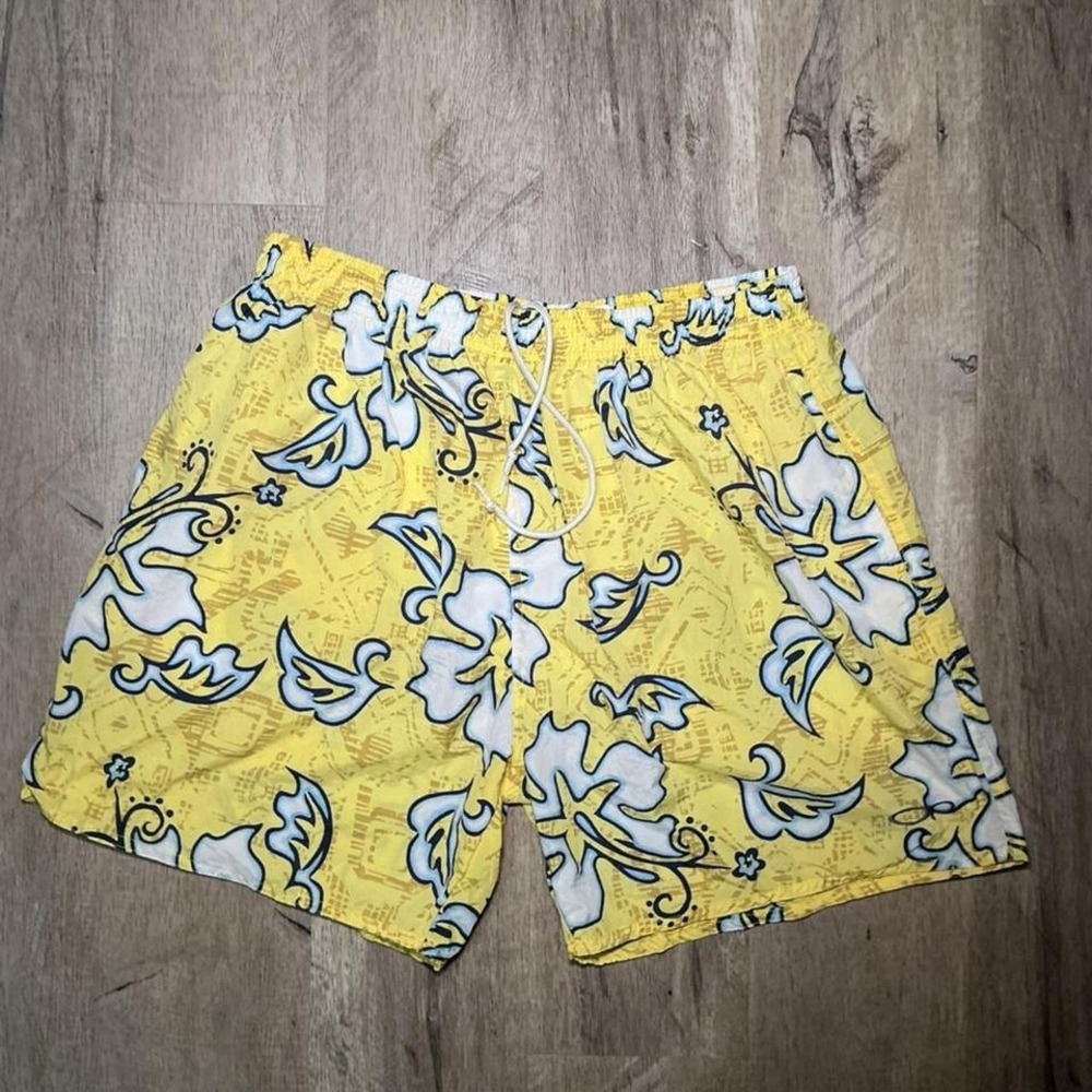 Unbranded Yellow Blue Floral Print Board Shorts Size L NWT Drawstring Summer